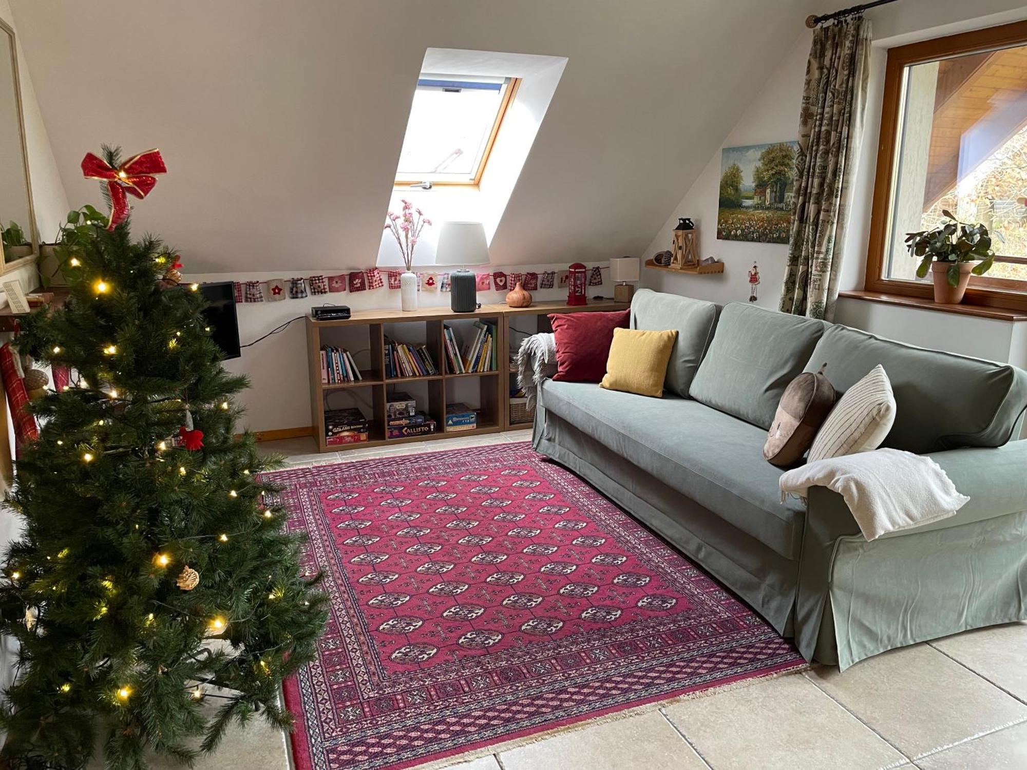 Apartment Oak Tree - Toelgy Lak